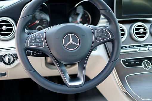 MBz( steering wheel)